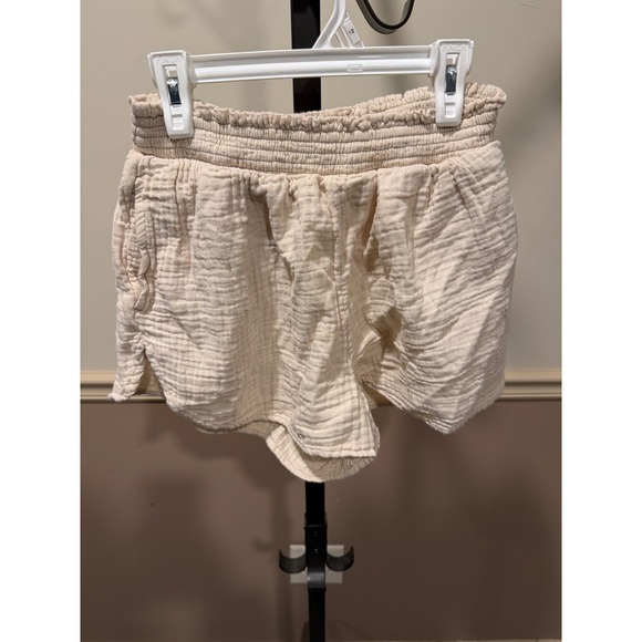 aerie Pants - Aerie Cream Gauze Smocked High Waist Shorts Medium Neutral Crinkle Beach Lounge